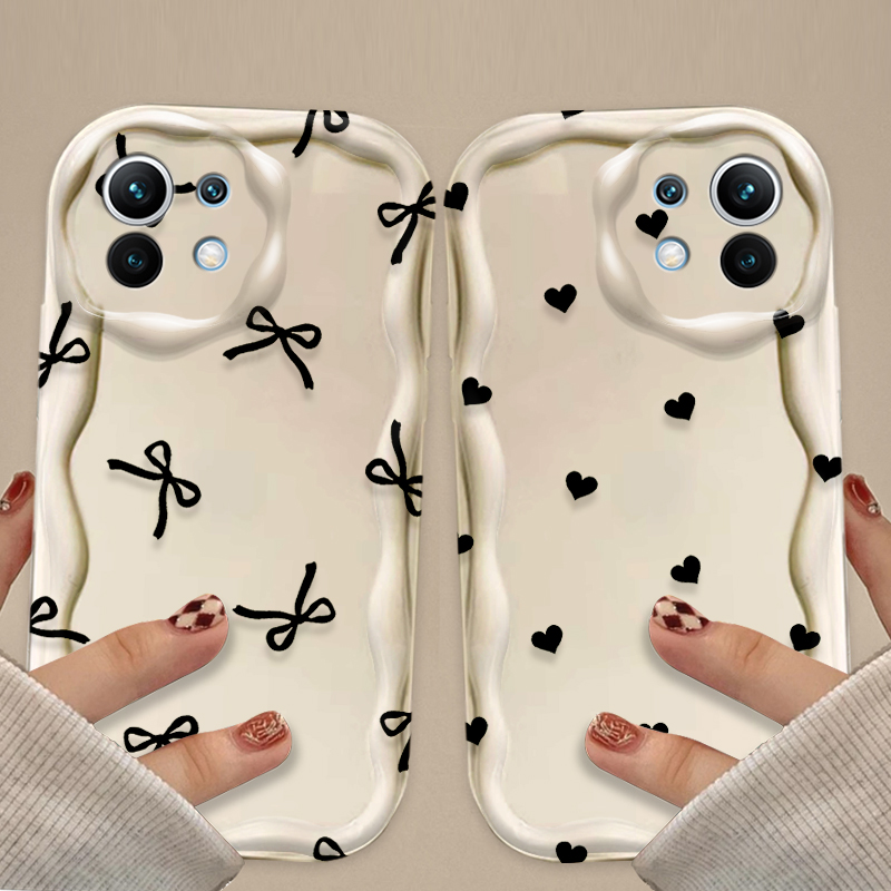 Funda Negra con Lazo y Corazón - Magazines reseña y precio